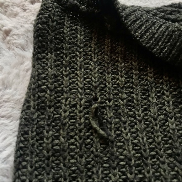 SWS Knitwear knit cardigan, dark green, pockets, small grandpacore academia - Picture 5 of 6